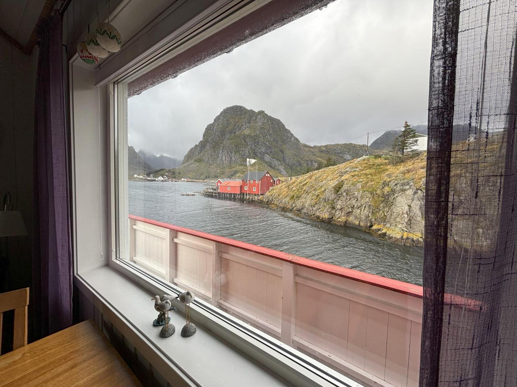 Buodden Rorbuer - Fisherman Cabins Sørvågen Bagian luar foto