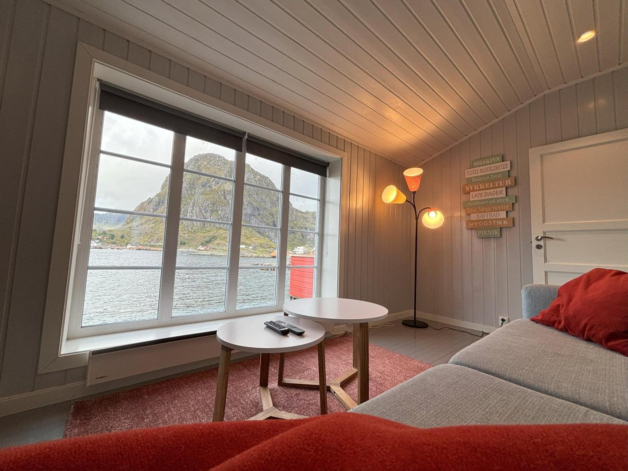 Buodden Rorbuer - Fisherman Cabins Sørvågen Bagian luar foto